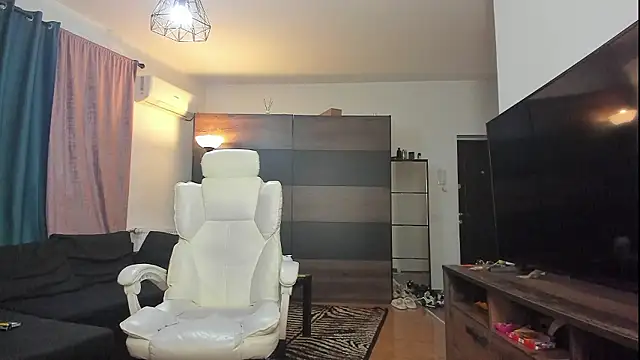 Snapshot of Jimmymorello chatting on December 2, 2024, 9:23 pm Jimmymorello online show from December 2, 2024, 9:23 pm