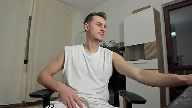 Snapshot of Jimmymorello chatting on October 19, 2025, 3:48 pm Jimmymorello online show from October 19, 2025, 3:48 pm