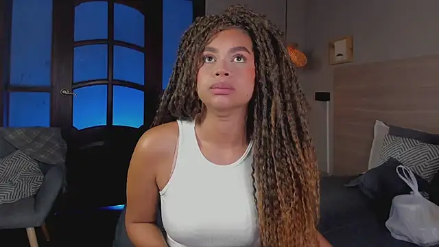 Snapshot of nayah__ chatting on November 14, 2025, 8:01 pm nayah online show from November 14, 2025, 8:01 pm