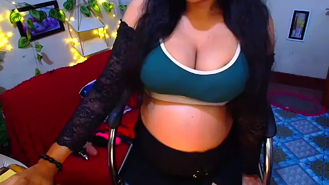 SnoowForYou online show from January 6, 2026, 12:47 am