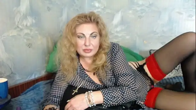Snapshot of Absolute_Charm chatting on June 20, 2026, 10:26 pm Absolute Charm online show from June 20, 2026, 10:26 pm