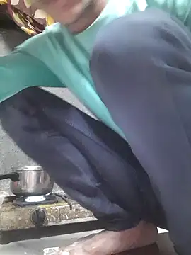 Snapshot of Burhade-- chatting on December 20, 2025, 5:38 pm Burhade-- online show from December 20, 2025, 5:38 pm