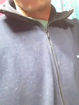 Snapshot of Burhade-- chatting on December 17, 2025, 11:32 pm Burhade-- online show from December 17, 2025, 11:32 pm