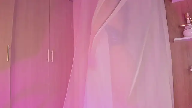 Snapshot of BrendaBrooks chatting on November 7, 2025, 4:22 pm BrendaBrooks online show from November 7, 2025, 4:22 pm