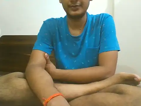 Dusky Aarav online show from November 4, 2025, 3:05 pm