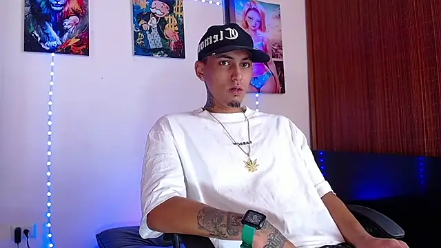 Snapshot of Liam_lee chatting on January 10, 2026, 4:46 pm Liam lee online show from January 10, 2026, 4:46 pm