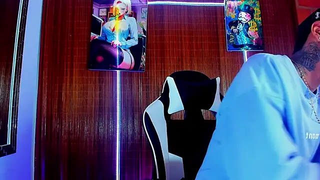 Snapshot of Liam_lee chatting on February 6, 2026, 9:11 pm Liam lee online show from February 6, 2026, 9:11 pm