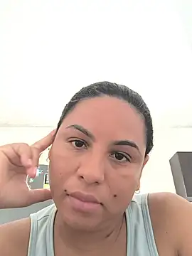 Snapshot of Francesca_ferrari chatting on June 4, 2026, 3:06 pm Francesca ferrari online show from June 4, 2026, 3:06 pm