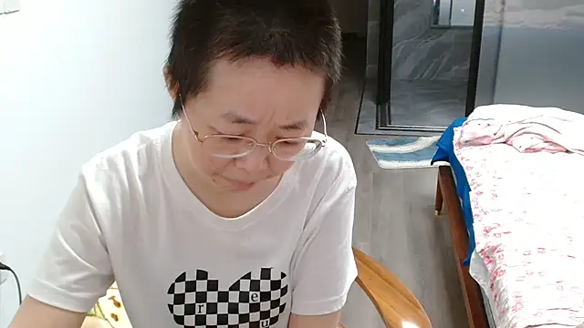 sonyx online show from April 19, 2026, 4:19 pm