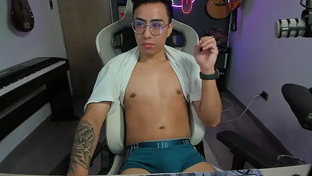 Snapshot of granxarma960 chatting on March 21, 2025, 3:02 pm granxarma960 online show from March 21, 2025, 3:02 pm