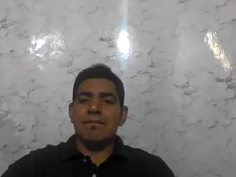 Snapshot of latino17 chatting on January 13, 2025, 5:44 am latino17 online show from January 13, 2025, 5:44 am