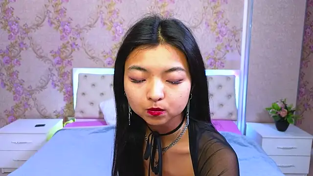 Shy Kira online show from January 17, 2025, 12:31 pm