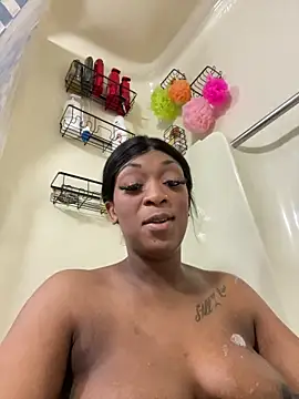 Snapshot of KLoveeee chatting on December 19, 2025, 3:10 am KLoveeee online show from December 19, 2025, 3:10 am