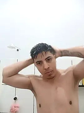 Snapshot of Fiel77 chatting on November 2, 2025, 1:49 pm Fiel77 online show from November 2, 2025, 1:49 pm