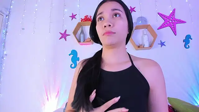 Emiily Parkerr online show from November 28, 2025, 3:07 am