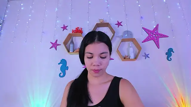 Emiily Parkerr online show from February 6, 2026, 3:13 am