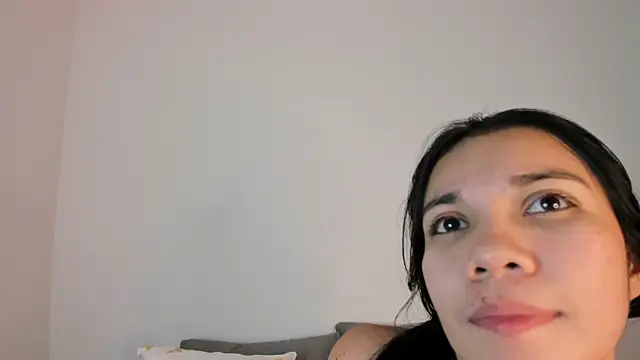 Emiily Parkerr online show from February 6, 2026, 3:19 pm