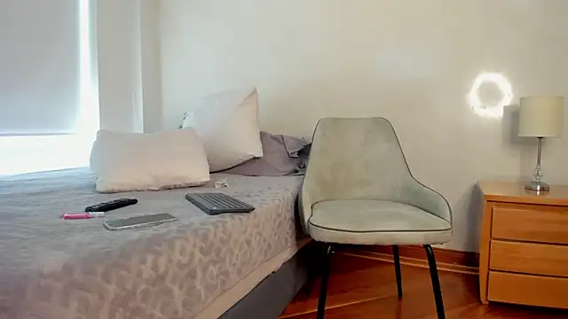 Snapshot of melisa_ferretti chatting on October 3, 2025, 7:04 pm melisa ferretti online show from October 3, 2025, 7:04 pm