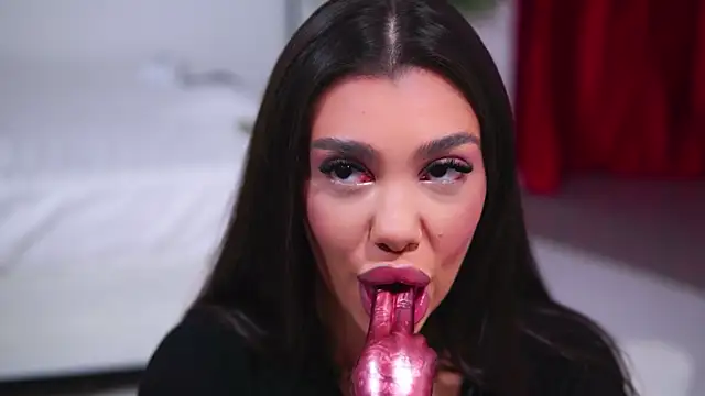 Snapshot of NatyDesiree chatting on October 5, 2025, 9:22 am NatyDesiree online show from October 5, 2025, 9:22 am