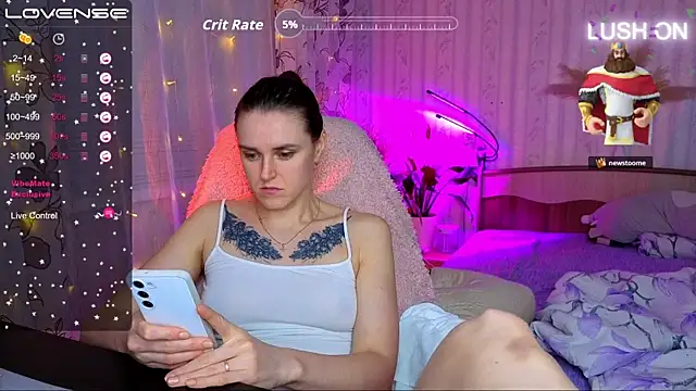 Bella  Swoon online show from February 6, 2026, 4:03 pm