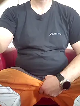 Snapshot of ced62000 chatting on October 11, 2025, 8:04 am ced62000 online show from October 11, 2025, 8:04 am