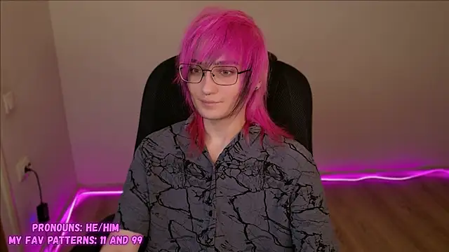 Snapshot of CuteYukiKun chatting on January 19, 2025, 3:10 pm CuteYukiKun online show from January 19, 2025, 3:10 pm