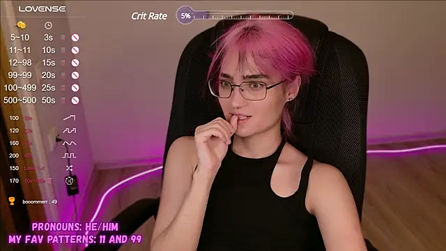 Snapshot of CuteYukiKun chatting on March 14, 2025, 10:16 pm CuteYukiKun online show from March 14, 2025, 10:16 pm