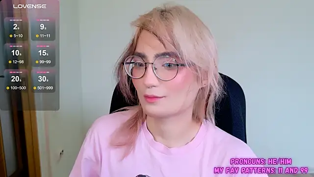 Snapshot of CuteYukiKun chatting on October 9, 2025, 7:09 am CuteYukiKun online show from October 9, 2025, 7:09 am