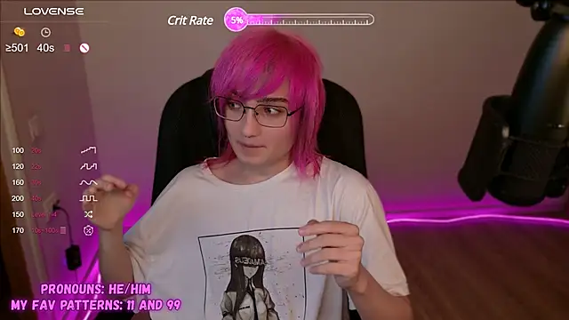 Snapshot of CuteYukiKun chatting on February 4, 2025, 3:57 pm CuteYukiKun online show from February 4, 2025, 3:57 pm