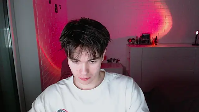 MarkusDean online show from November 22, 2025, 6:29 pm