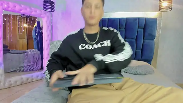 Levy Steve online show from December 5, 2025, 3:05 am