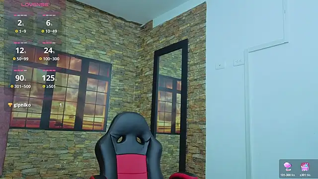 daniela xue online show from November 22, 2025, 11:47 pm