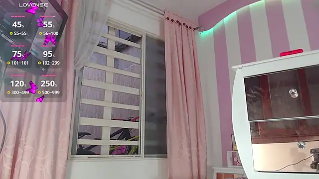 Snapshot of zaleya_mateus chatting on November 19, 2025, 10:59 am zaleya mateus online show from November 19, 2025, 10:59 am