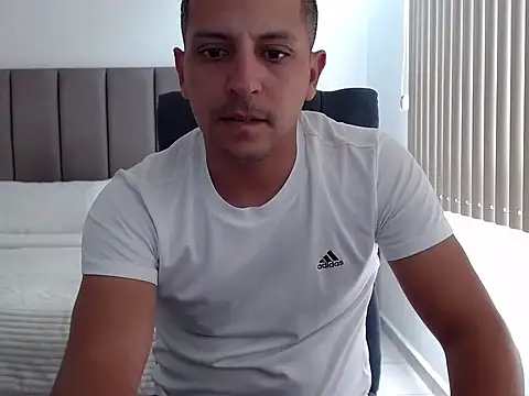 Snapshot of Bamban1419_ chatting on April 10, 2026, 5:20 pm Bamban1419 online show from April 10, 2026, 5:20 pm