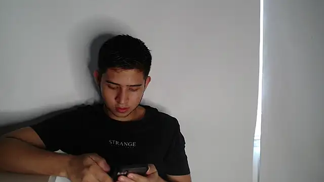 Snapshot of harold_18_ chatting on December 16, 2025, 6:45 pm harold 18 online show from December 16, 2025, 6:45 pm