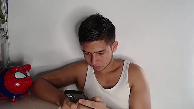 Snapshot of harold_18_ chatting on December 15, 2025, 6:25 pm harold 18 online show from December 15, 2025, 6:25 pm