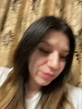 NadiraNoor online show from January 16, 2026, 7:40 pm