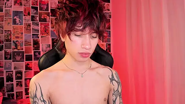 Snapshot of liamelf chatting on February 25, 2026, 7:30 am liamelf online show from February 25, 2026, 7:30 am