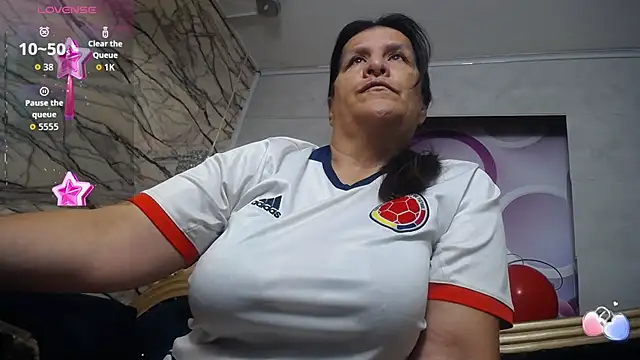 Snapshot of karito_mature17 chatting on November 18, 2025, 11:13 am karito mature17 online show from November 18, 2025, 11:13 am