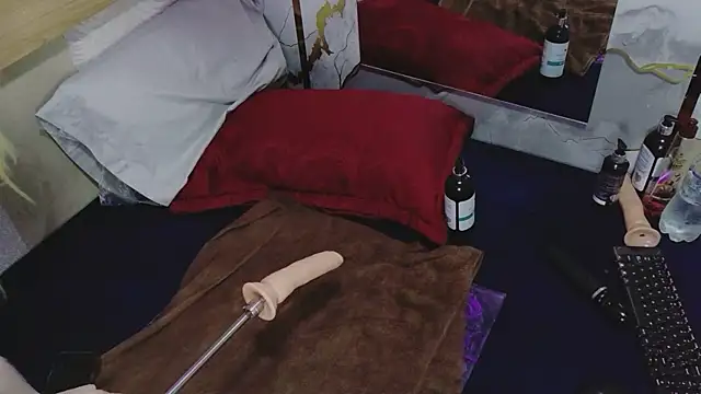 Elif blond online show from April 18, 2026, 11:27 pm