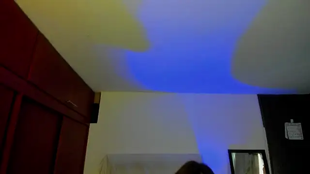 Lucyerobbie online show from November 15, 2025, 8:24 pm