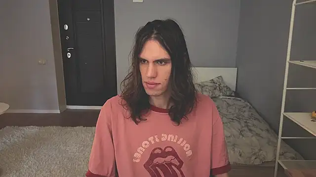 mollymila online show from April 10, 2026, 5:47 am