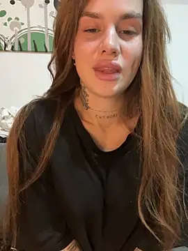 EmiliaCatalina online show from March 17, 2025, 10:29 pm