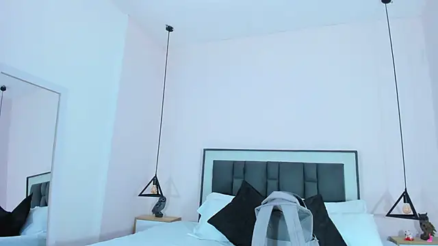 Snapshot of victoria_cooper3 chatting on November 17, 2025, 9:46 am victoria cooper3 online show from November 17, 2025, 9:46 am