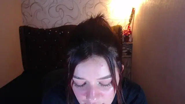 LiaHarryis online show from March 15, 2025, 6:25 am