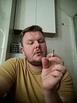 titovilan PL online show from November 6, 2025, 1:42 am