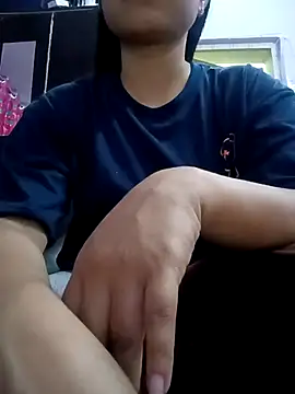 Snapshot of Harpreet_49 chatting on February 20, 2025, 10:27 am Harpreet 49 online show from February 20, 2025, 10:27 am