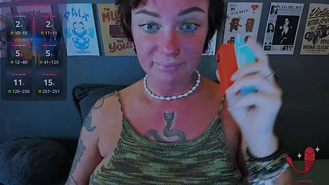 EllieOz online show from June 9, 2026, 5:03 pm
