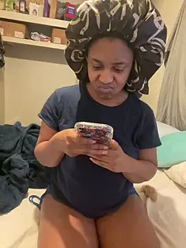 Snapshot of Galaxybabe23 chatting on March 8, 2025, 1:17 am Galaxybabe23 online show from March 8, 2025, 1:17 am