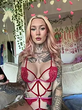 Stella-Kink online show from April 29, 2026, 11:14 am